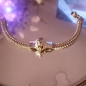Very Unique Bracelet Stainless Steel With Lions Head Centered Length 7.5 Unisex